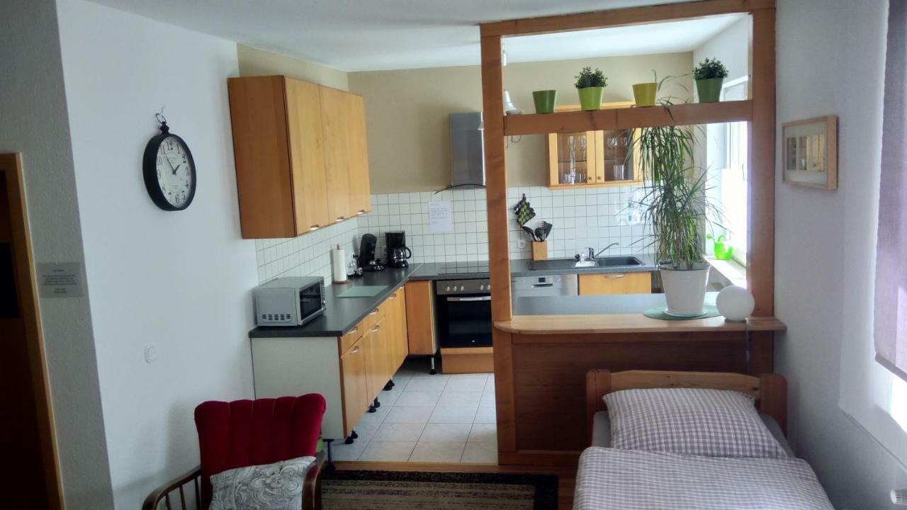 "Klein Und Fein"-Monteurzimmer Pohlheim Luaran gambar