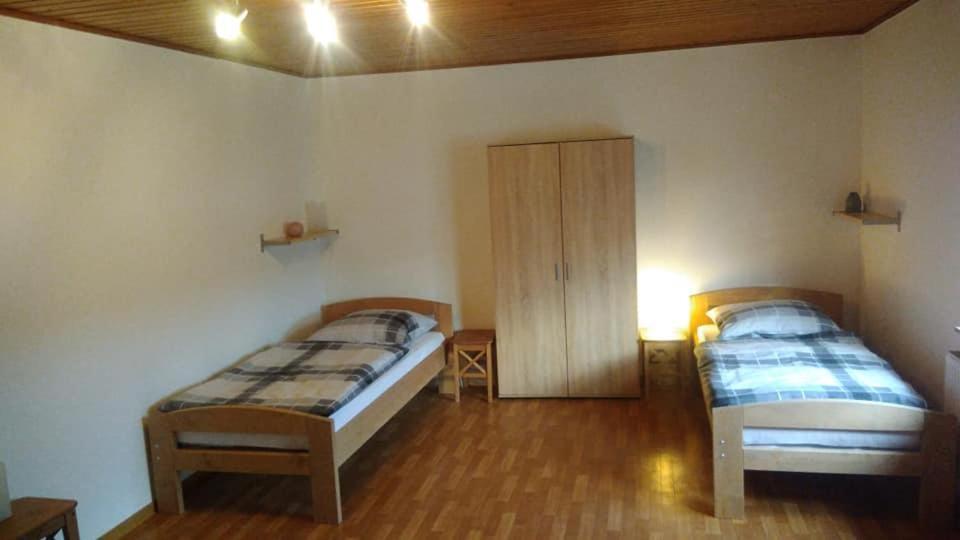 "Klein Und Fein"-Monteurzimmer Pohlheim Luaran gambar